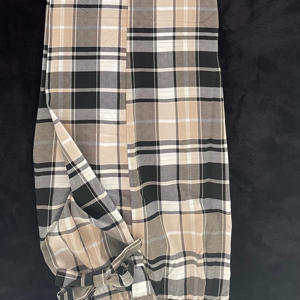 Women’s dress pants